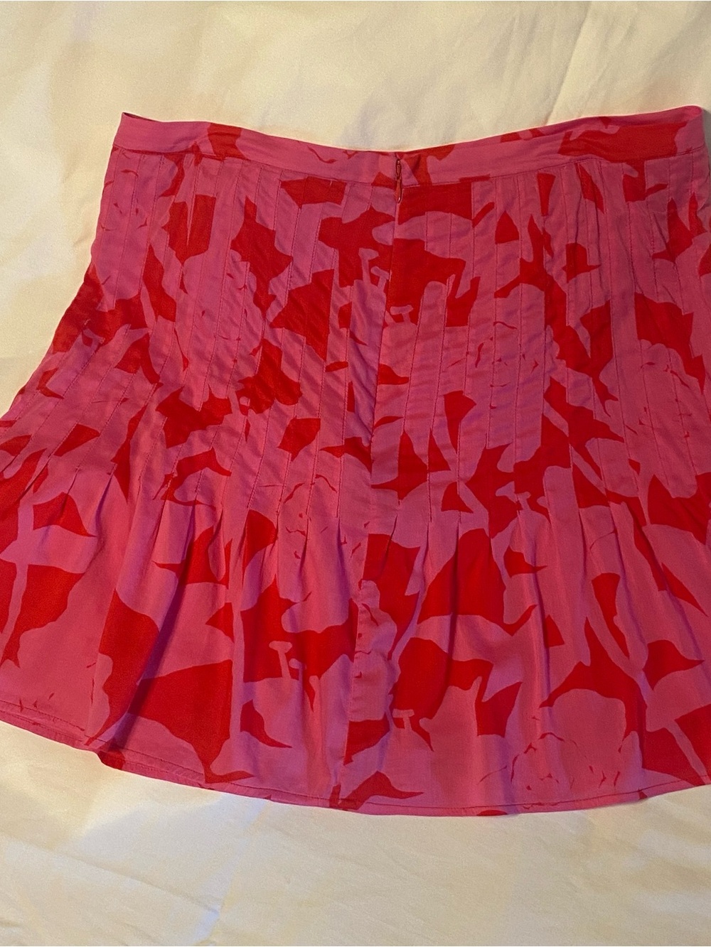 Vineyard Vines Pink and Red Pleated Mini Skirt